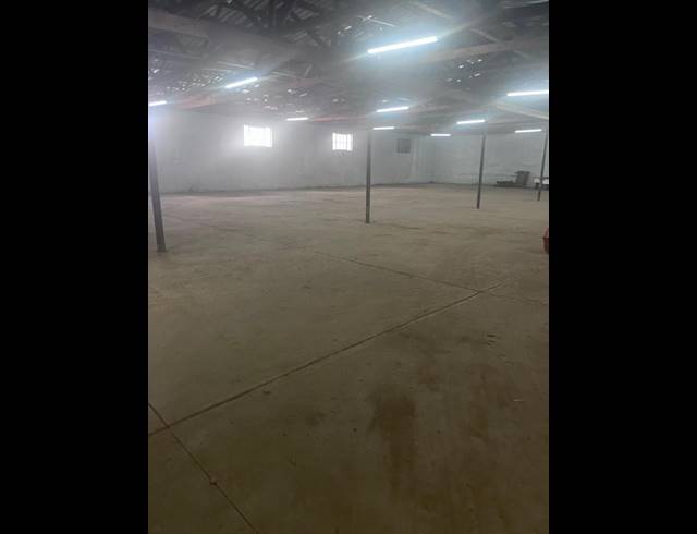INDUSTRIAL PROPERTY TO RENT IN MAFIKENG CBD